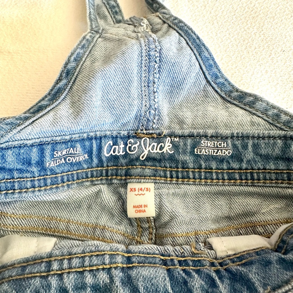 Cat‎ & Jack Toddler Girl’s Denim Skirtalls - Picture 5 of 5